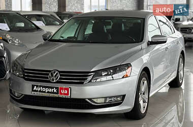 Седан Volkswagen Passat 2015 в Одессе