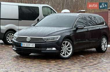 Универсал Volkswagen Passat 2016 в Староконстантинове