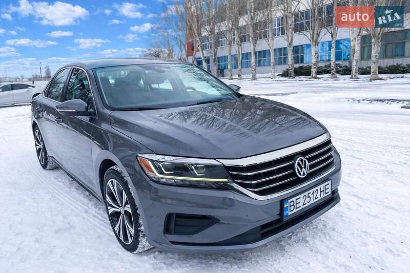Volkswagen Passat 2021