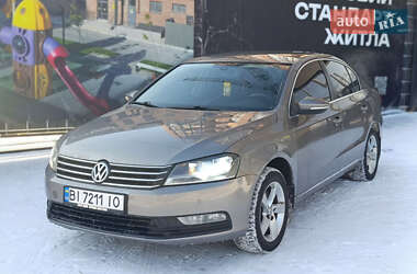 Седан Volkswagen Passat 2011 в Полтаві