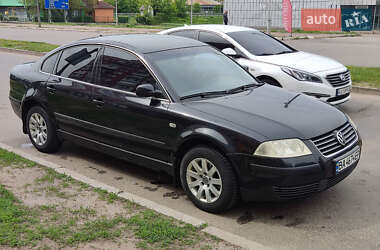 Седан Volkswagen Passat 2002 в Харькове