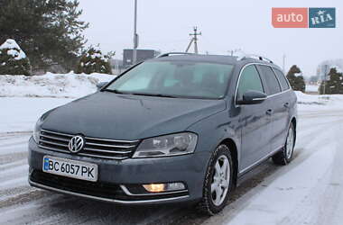 Универсал Volkswagen Passat 2012 в Львове