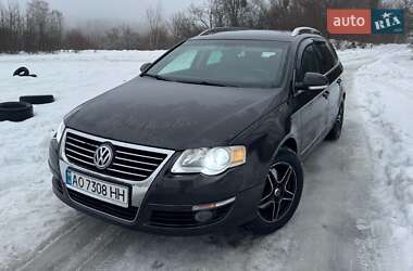 Универсал Volkswagen Passat 2006 в Новом Роздоле