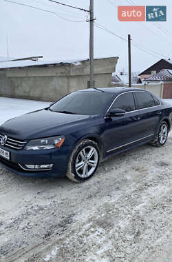 Седан Volkswagen Passat 2012 в Тульчине