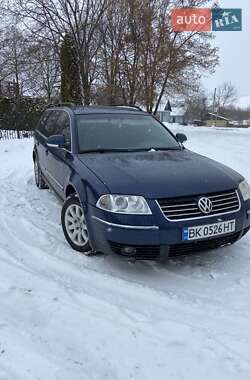 Универсал Volkswagen Passat 2004 в Дубно