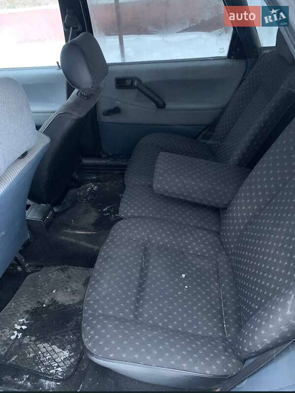 Volkswagen Passat 1988