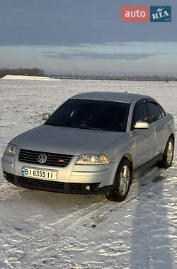 Седан Volkswagen Passat 2004 в Полтаві
