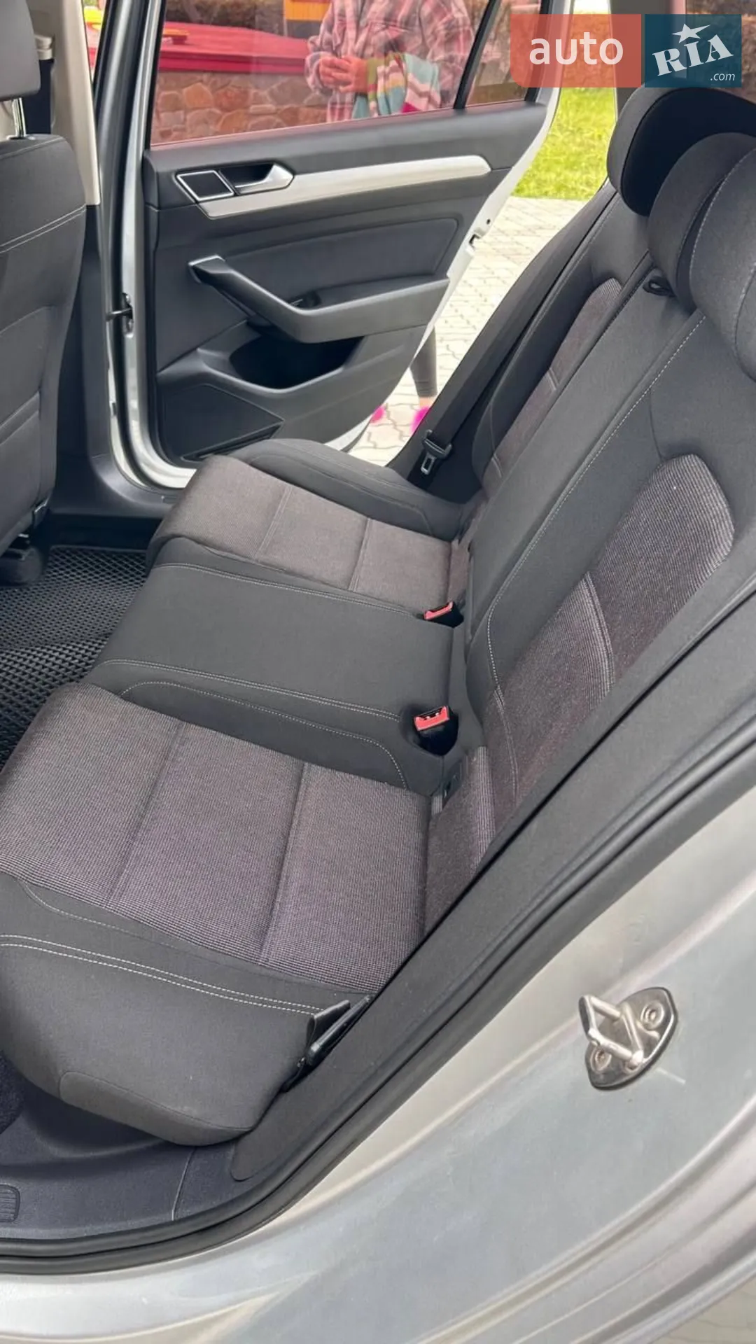2015 Volkswagen Passat - мініатюра 10