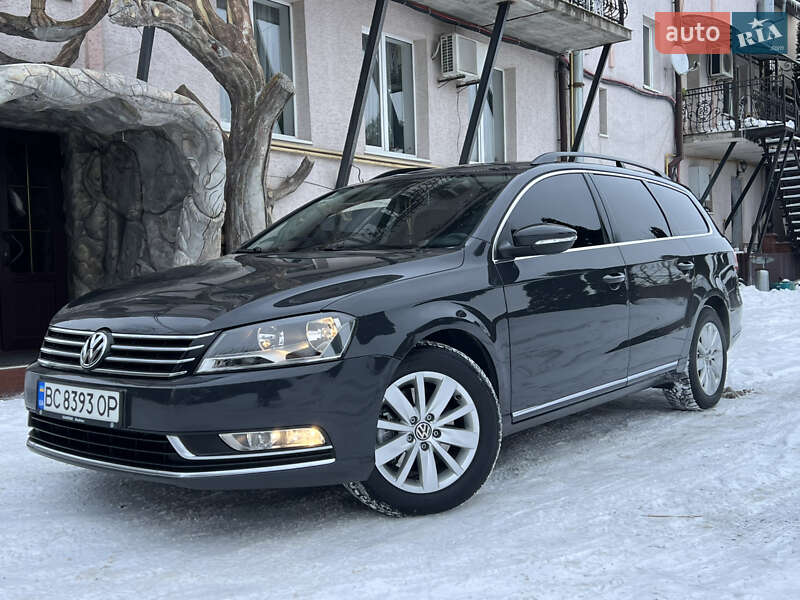 Volkswagen Passat 2011