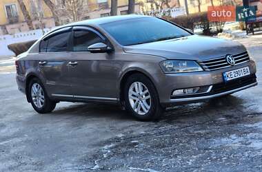 Седан Volkswagen Passat 2011 в Кам'янському