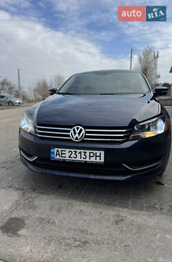 Седан Volkswagen Passat 2012 в Кривом Роге