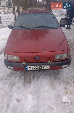 Седан Volkswagen Passat 1988 в Заболотові