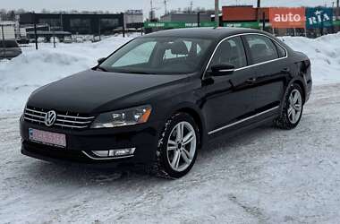 Седан Volkswagen Passat 2012 в Луцке