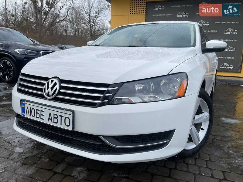 Volkswagen Passat 2012
