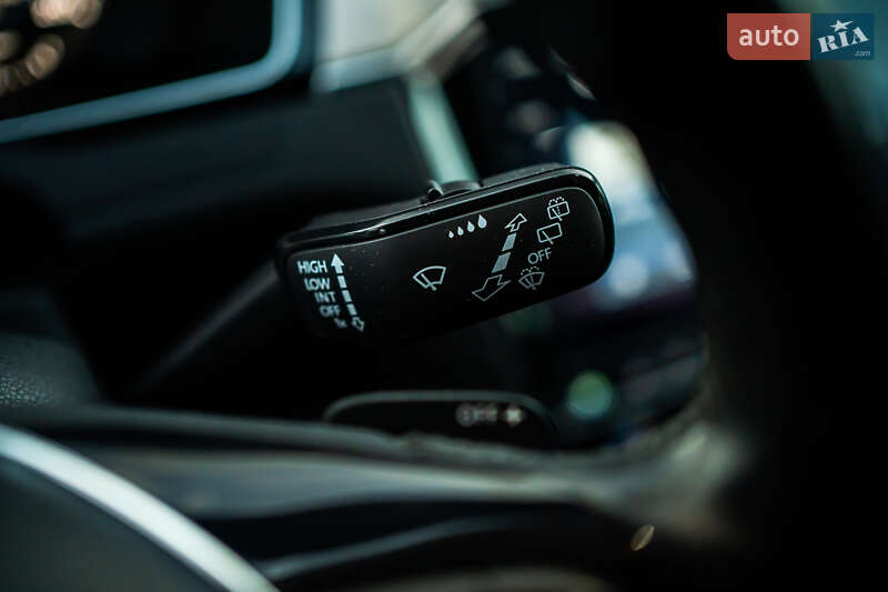 Универсал Volkswagen Passat 2019 в Луцке фото 78 Универсал Volkswagen Passat 2019 в Луцке