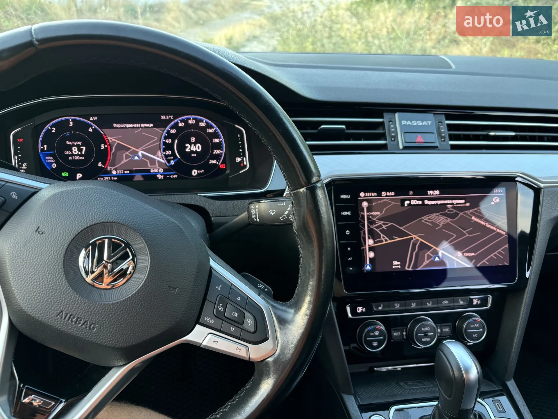 2019 Volkswagen Passat - мініатюра 13