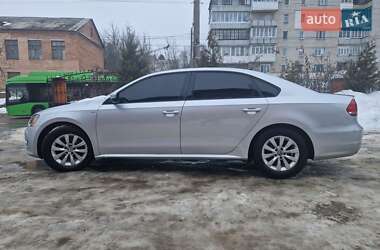 Седан Volkswagen Passat 2014 в Житомирі