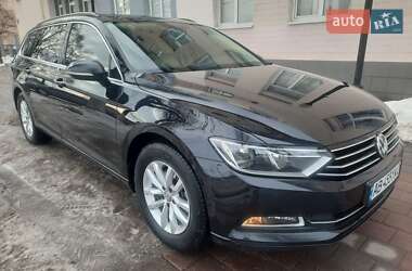 Універсал Volkswagen Passat 2018 в Вінниці