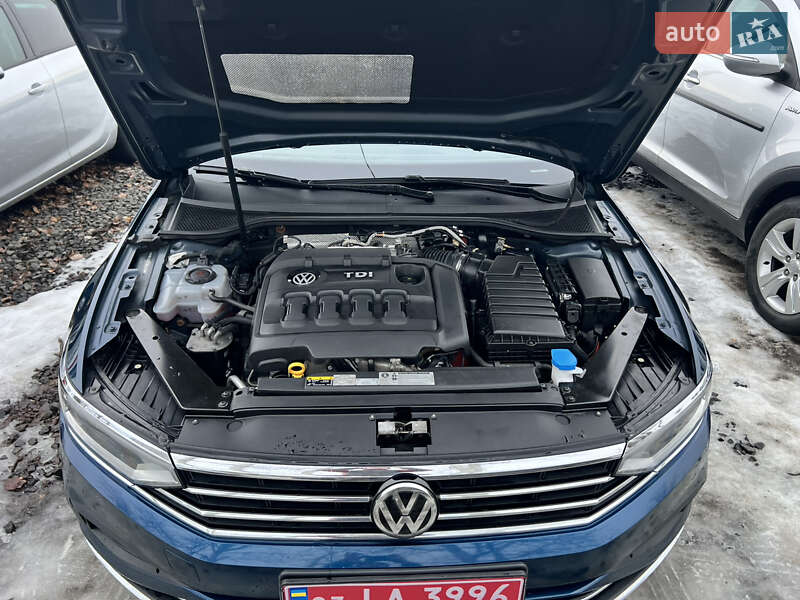 Универсал Volkswagen Passat 2020 в Луцке