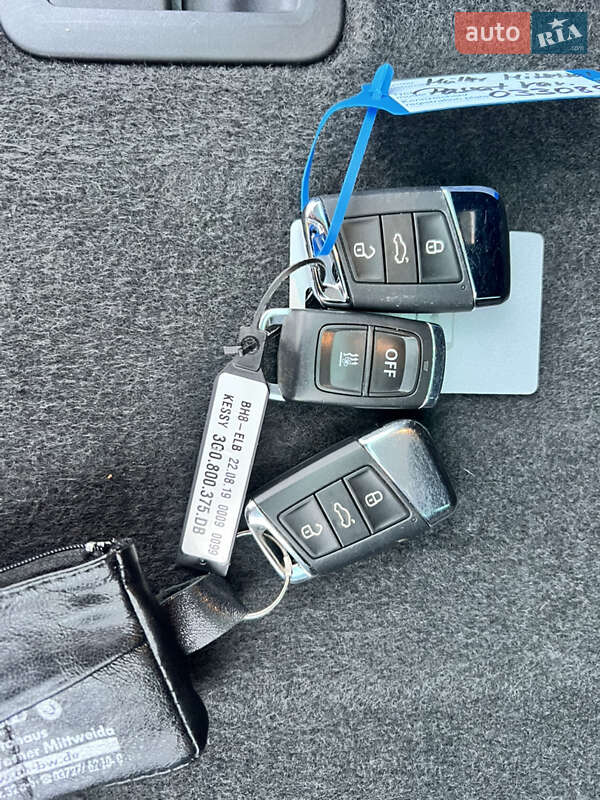 Универсал Volkswagen Passat 2020 в Луцке