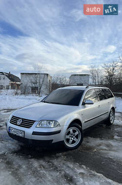 Универсал Volkswagen Passat 2003 в Жидачове