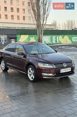 Седан Volkswagen Passat 2012 в Черкассах