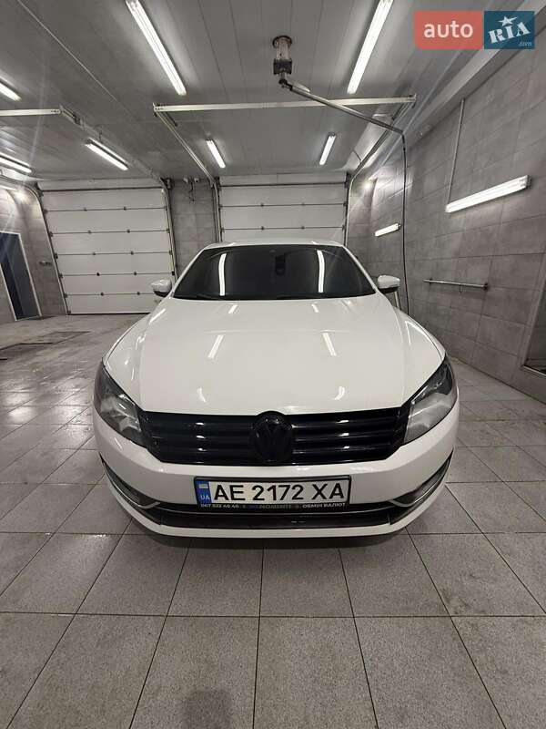 Volkswagen Passat 2012