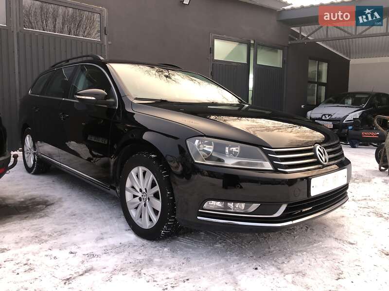 Volkswagen Passat 2011