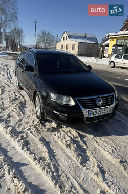 Универсал Volkswagen Passat 2005 в Звягеле