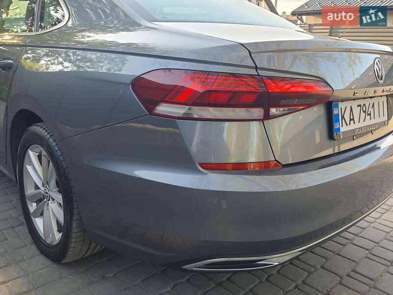 Седан Volkswagen Passat 2020 в Киеве