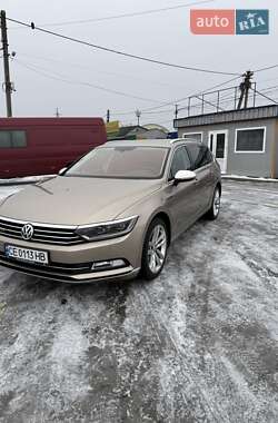 Універсал Volkswagen Passat 2016 в Чернівцях
