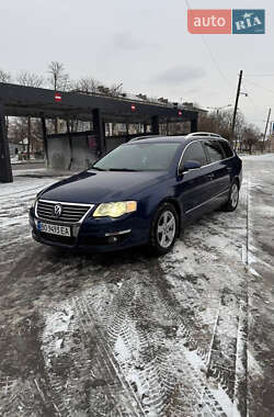 Универсал Volkswagen Passat 2007 в Калуше