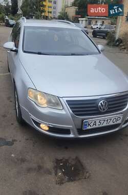 Универсал Volkswagen Passat 2009 в Киеве