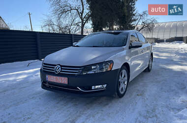 Седан Volkswagen Passat 2013 в Луцке