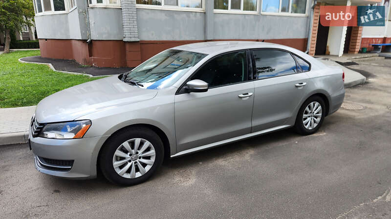 Volkswagen Passat 2013