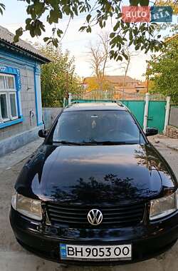 Универсал Volkswagen Passat 1997 в Одессе