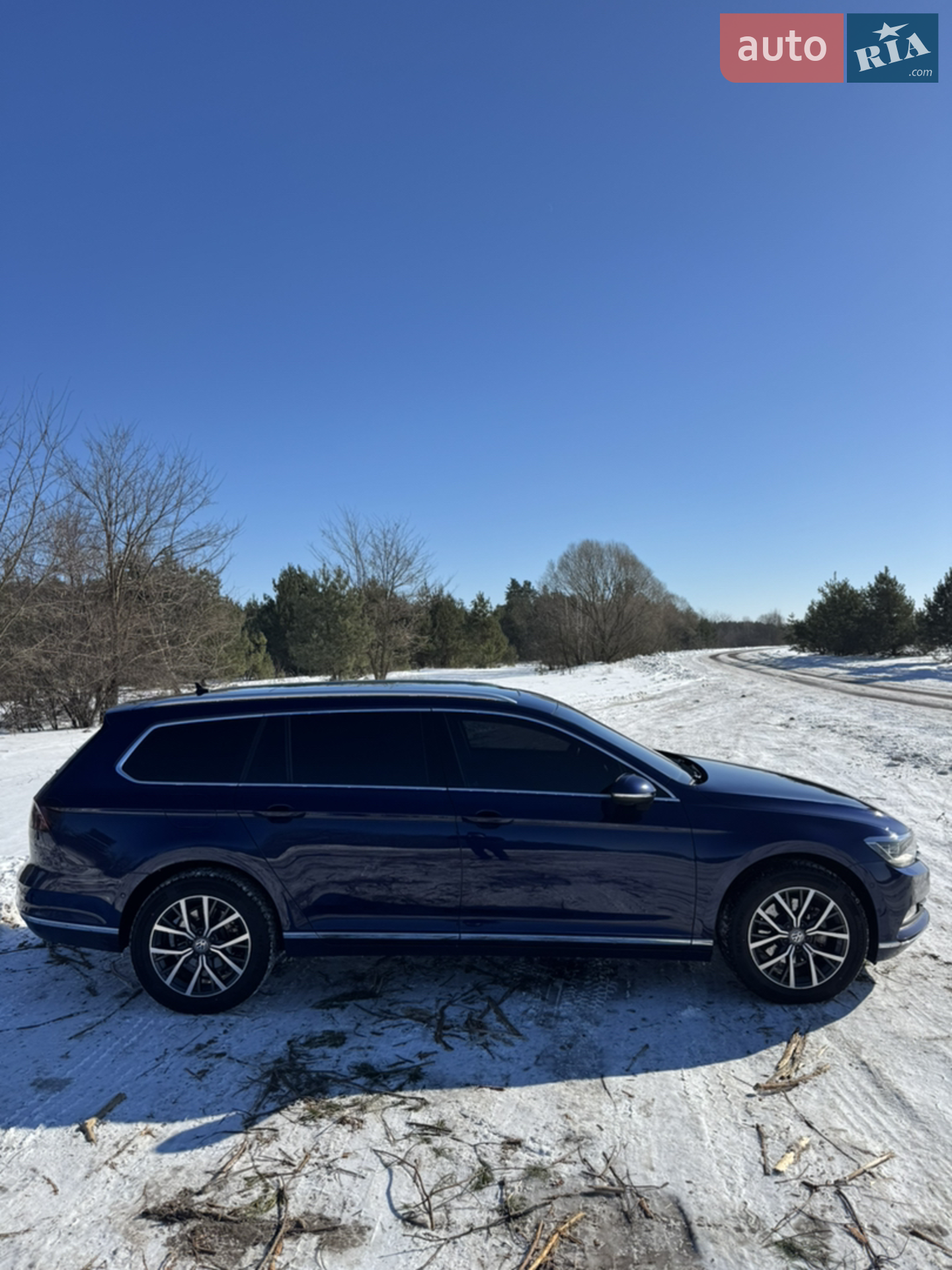2019 Volkswagen Passat - мініатюра 2