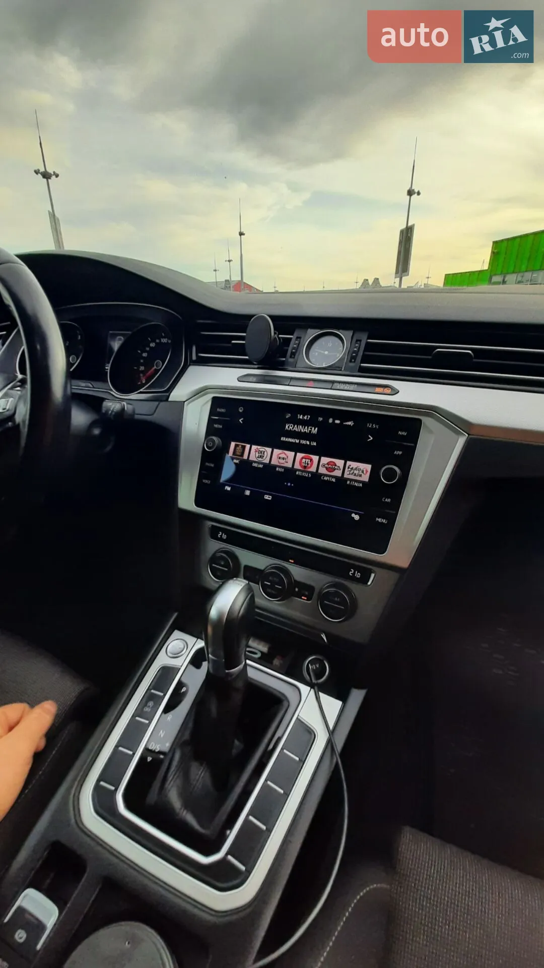 Volkswagen Passat 2018 VIN WVWZZZ3CZJE152308 фото оголошення 22 з 44