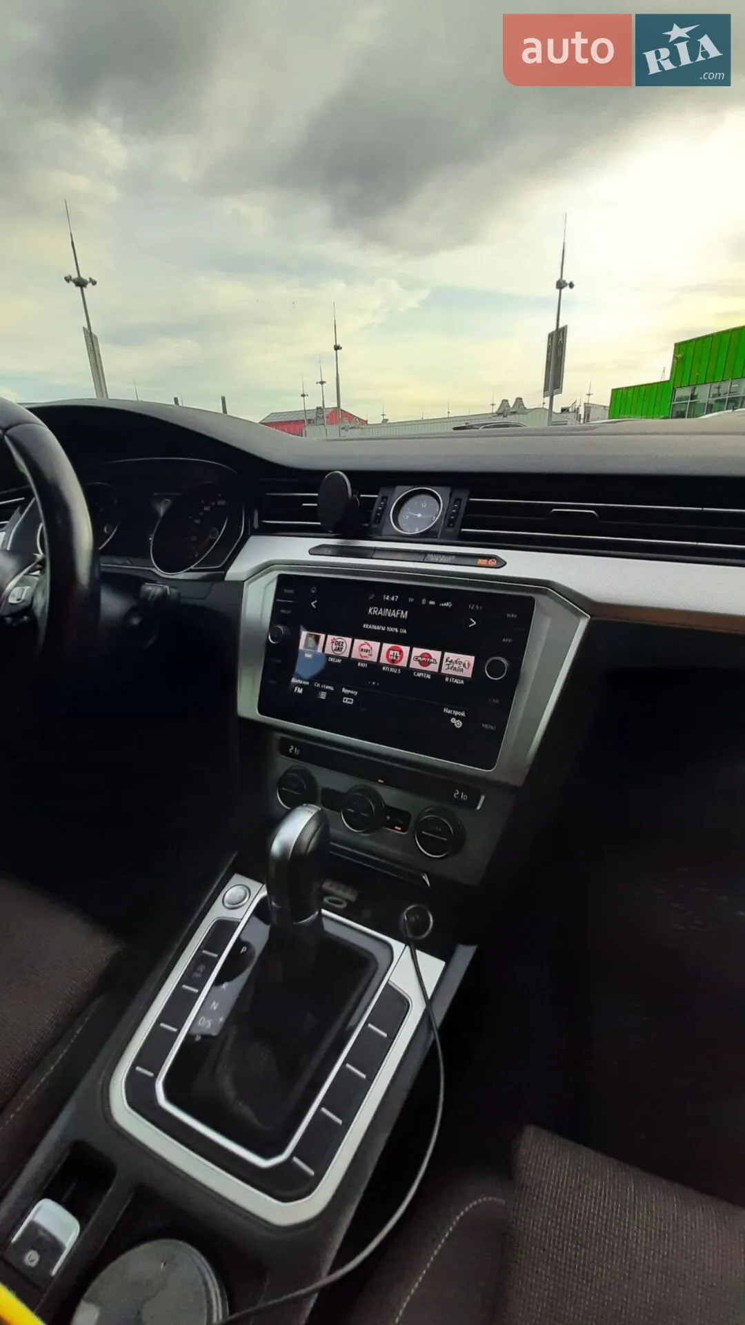 Volkswagen Passat 2018 VIN WVWZZZ3CZJE152308 фото оголошення 23 з 44