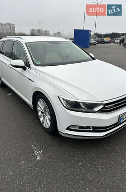 Універсал Volkswagen Passat 2016 в Києві