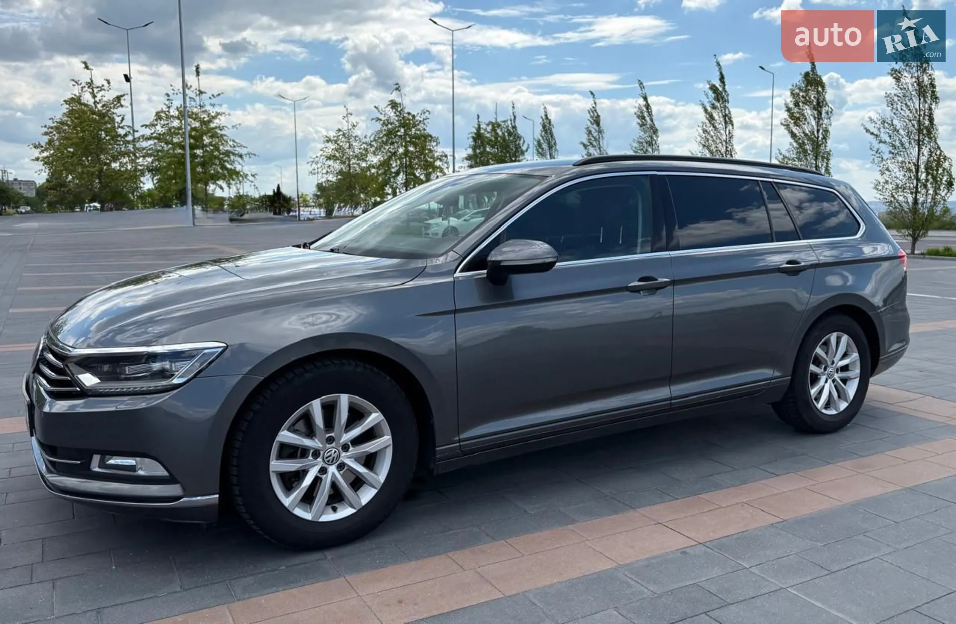 2016 Volkswagen Passat - мініатюра 5