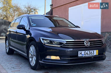 Универсал Volkswagen Passat 2018 в Сваляве