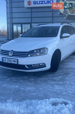 Универсал Volkswagen Passat 2011 в Харькове