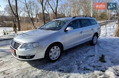 Універсал Volkswagen Passat 2010 в Києві