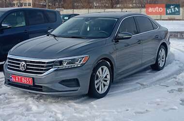 Седан Volkswagen Passat 2020 в Кременчуці