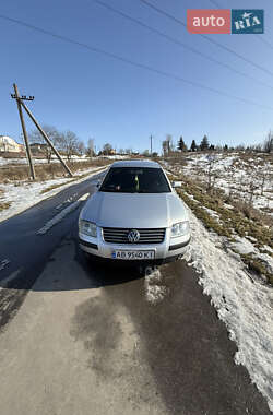 Седан Volkswagen Passat 2003 в Вінниці