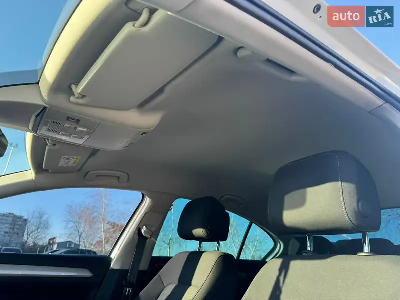 Volkswagen Passat 2020 VIN WVWZZZ3CZME029131 фото оголошення 19 з 59