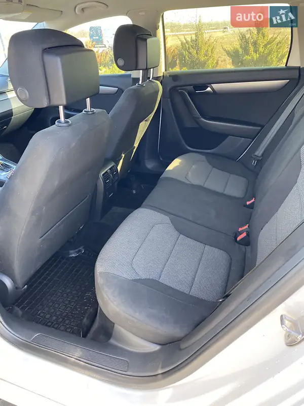 Volkswagen Passat 2013 VIN WVWZZZ3CZEE057494 фото оголошення 6 з 38