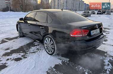 Седан Volkswagen Passat 2011 в Глухове