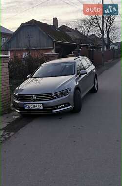 Универсал Volkswagen Passat 2015 в Черновцах
